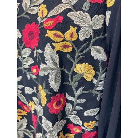 Susan Graver Black Embroidered Floral L Long Sleeve Bell Sleeve Tunic Top Large - Picture 8 of 11